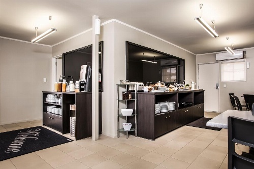 Lake Rotorua Hotel image 2